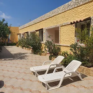 Felice Aparthotel